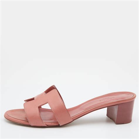 peach hermes sandals